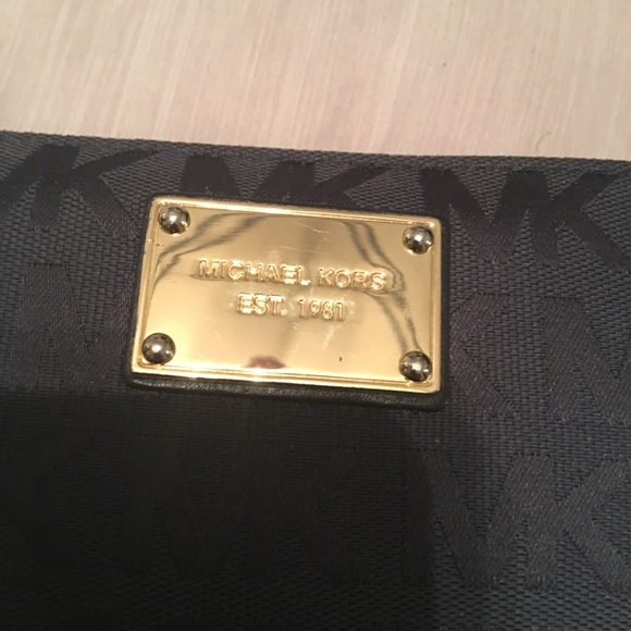 Wallet - Picture 2 of 8